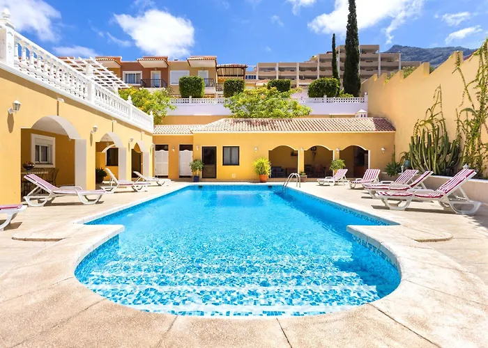 Villa Luxurious 1,5 Kilometers From *