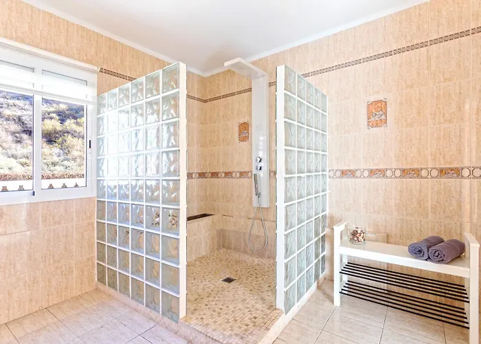 Luxurious 1,5 Kilometers From Villa *