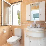 Luxurious 1,5 Kilometers From