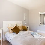 Luxurious 1,5 Kilometers From Вілла Адехе