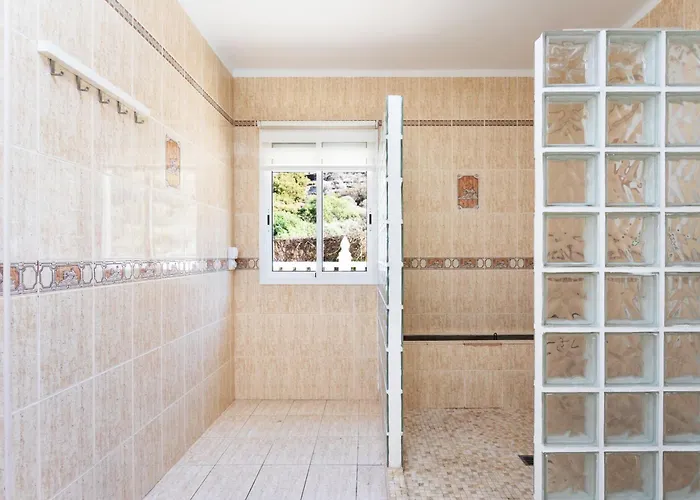 Villa Luxurious 1,5 Kilometers From *